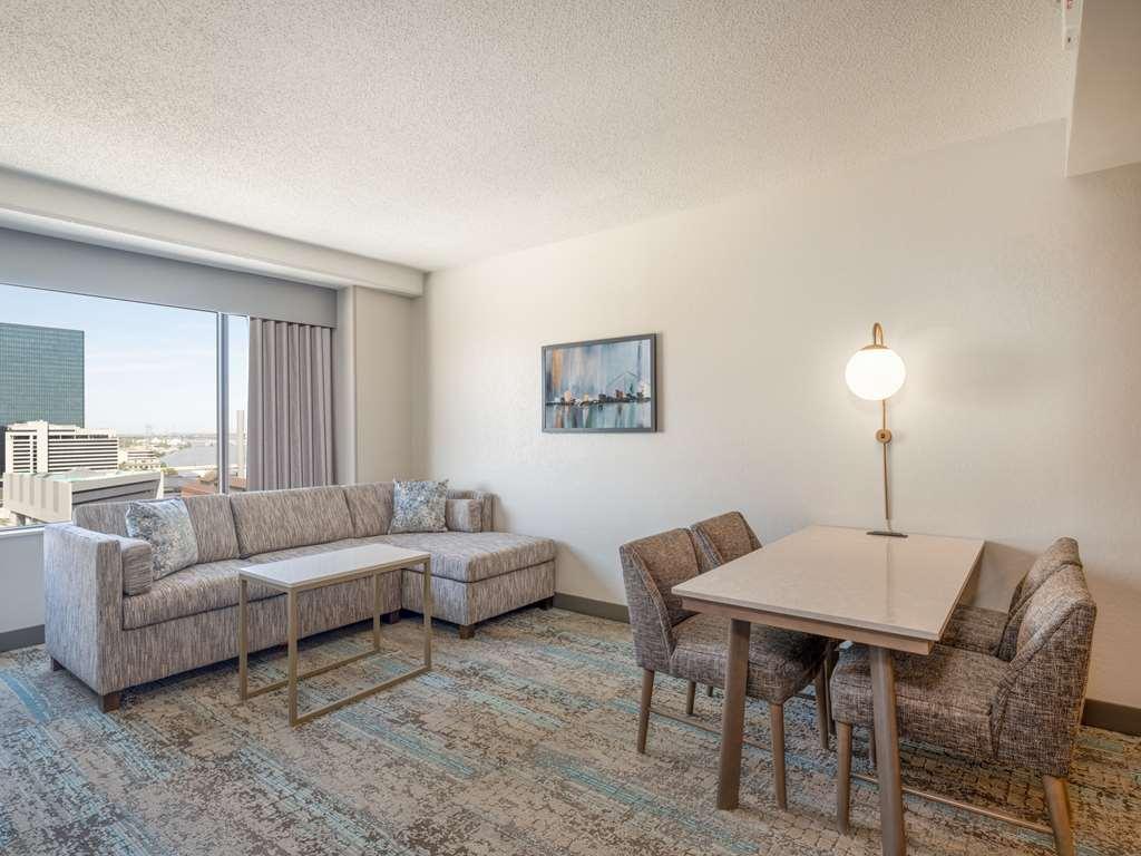 Homewood Suites By Hilton Toledo Downtown Room photo